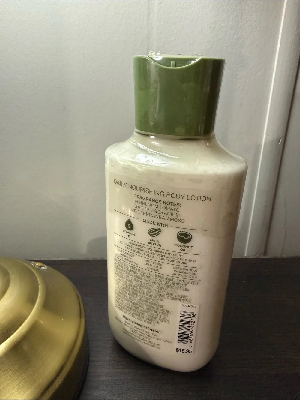 Bath & Body Works Off The Vine Body Lotion - White Bottle with Green Cap
